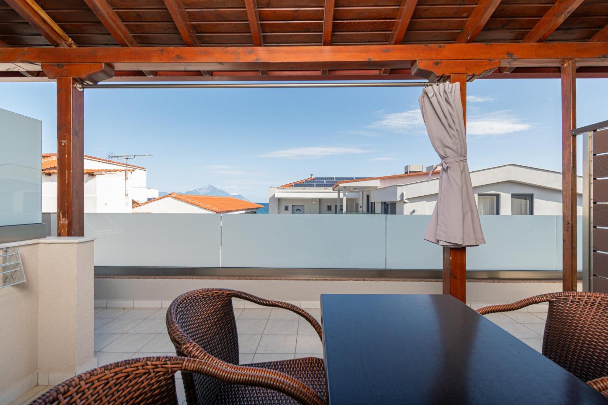 Villa Zoe On The Beach Sarti Exterior photo